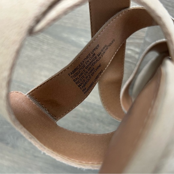 Susina wedge platform espadrilles sandals with velcro closure in beige- size 8 - Picture 8 of 8